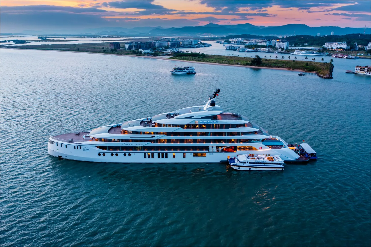 Grand Pioneers Halong Bay cruise prices: full price breakdown for all cabin types