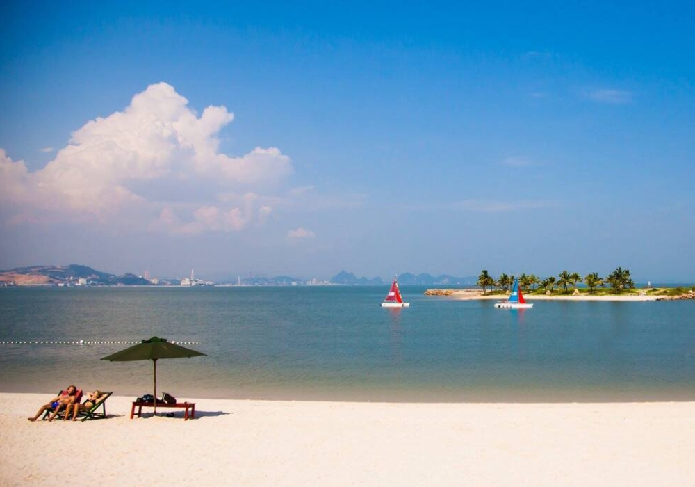 Relax and swim at Tuan Chau Beach